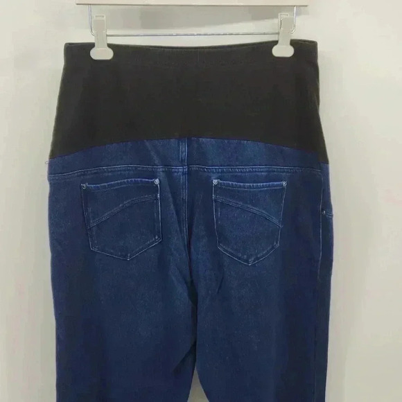 Time and Tru Women's Maternity Skinny  Jeans - Picture 3 of 5